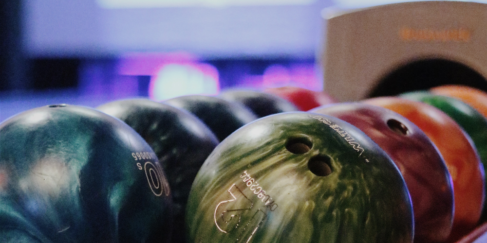 Bowling Technique: Your Guide to Choosing the Right Bowling Ball -